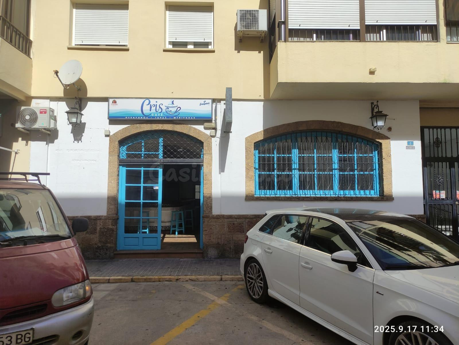 LOCAL COMERCIAL EN EL PUERTO STA. MARIA. - foto 4