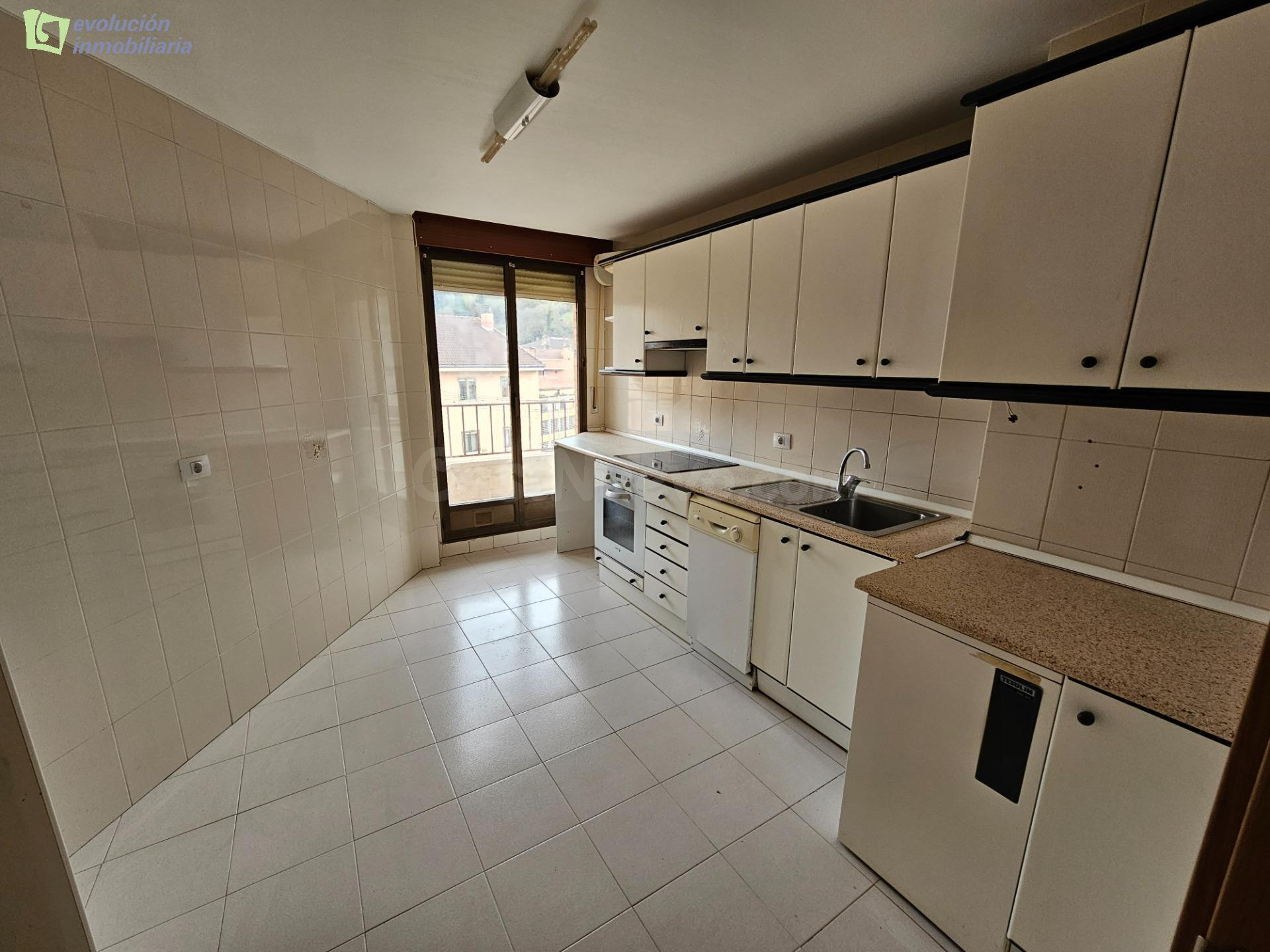 ¡Tu nuevo hogar en Pradoluengo te espera! - foto 3