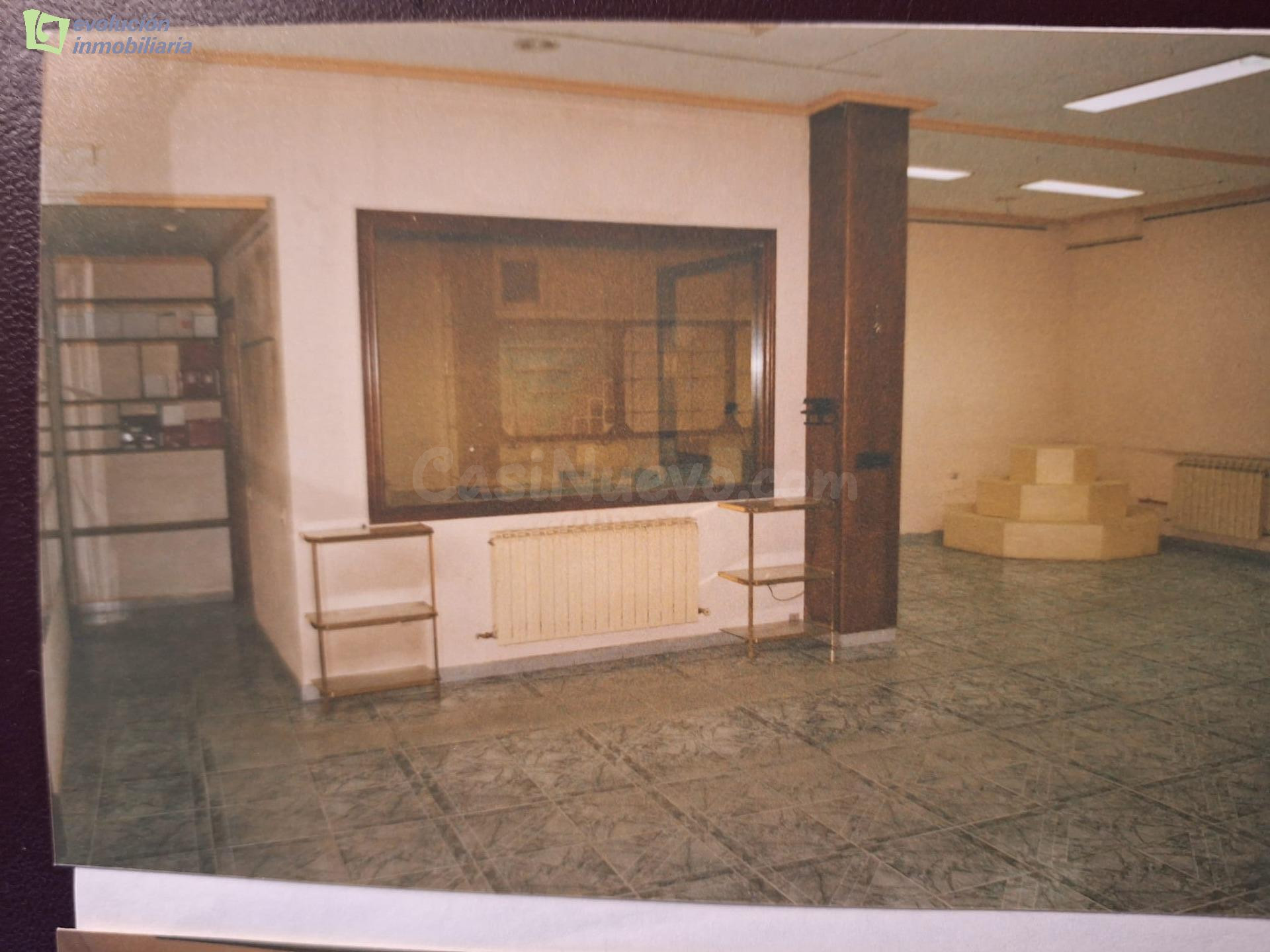 Se alquila amplio local comercial en C/ Calzadas Burgos - foto 5