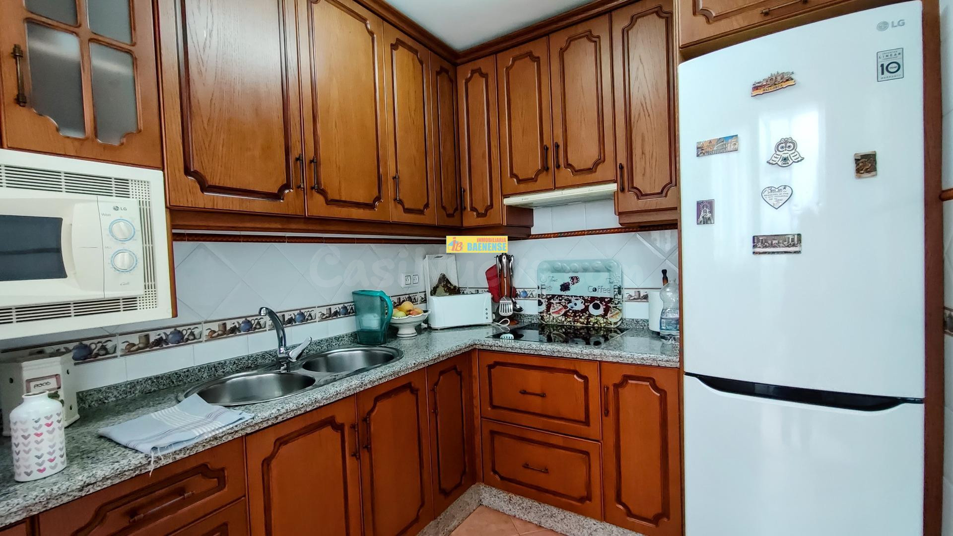 Casa de 144 m² en Baena lista para vivir - foto 3