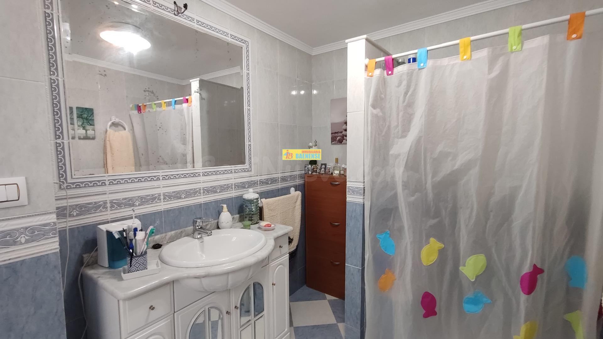 Casa de 144 m² en Baena lista para vivir - foto 5