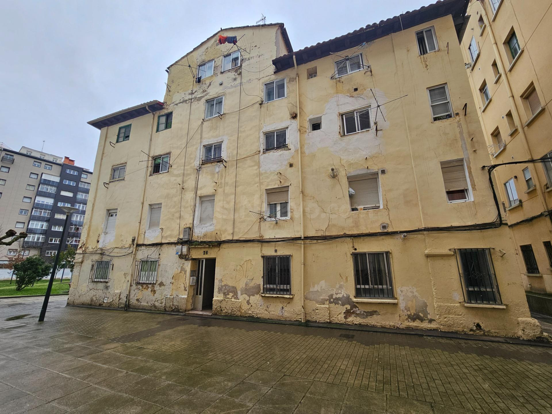 Oportunidad Única en San Agustín-Parque Europa: Piso para Re