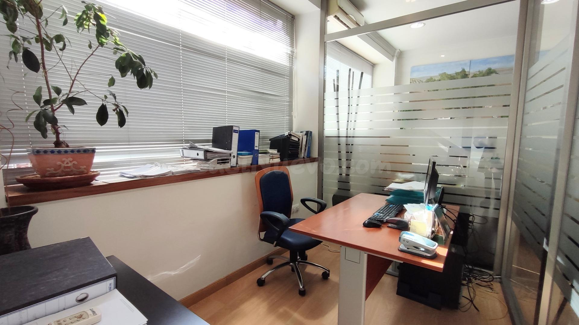 Local comercial - foto 4