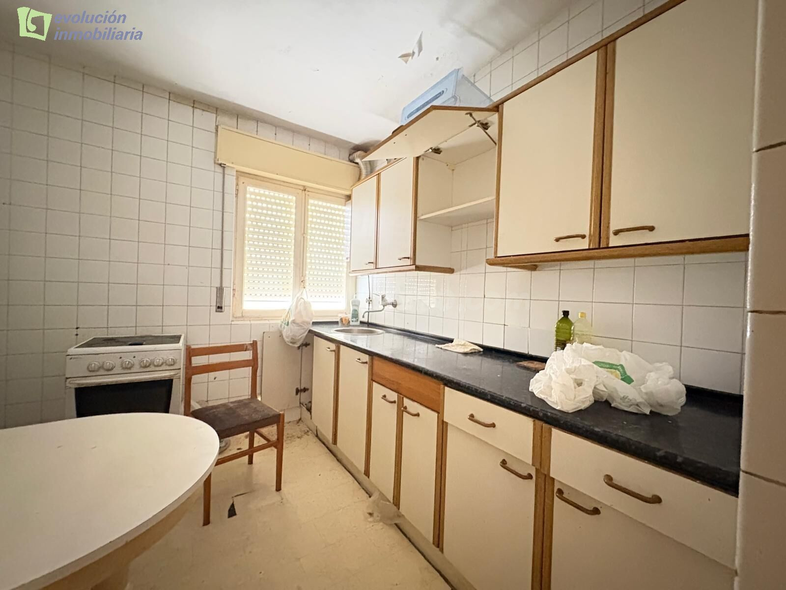 SE VENDE PISO EN BRIVIESCA,BURGOS - foto 2