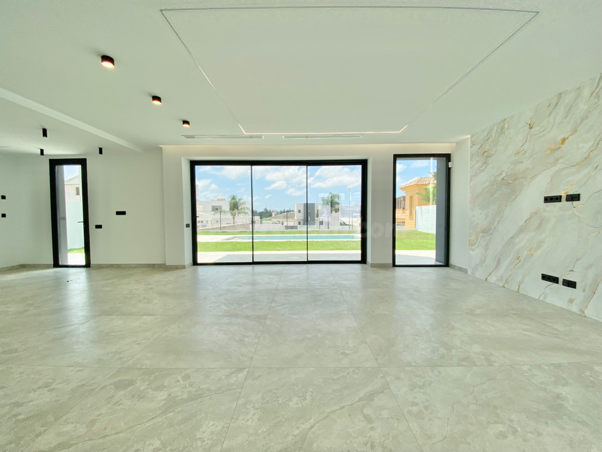 Chalet 2 habitaciones 209m² en venta - Campo de mijas - foto 4