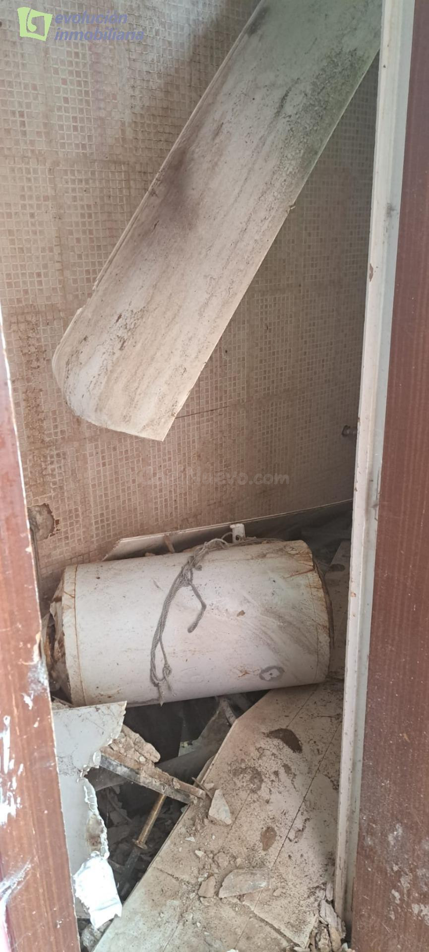 SE VENDE PISO EN MIRANDA DE EBRO, CALLE REAL ALLENDE. - foto 5
