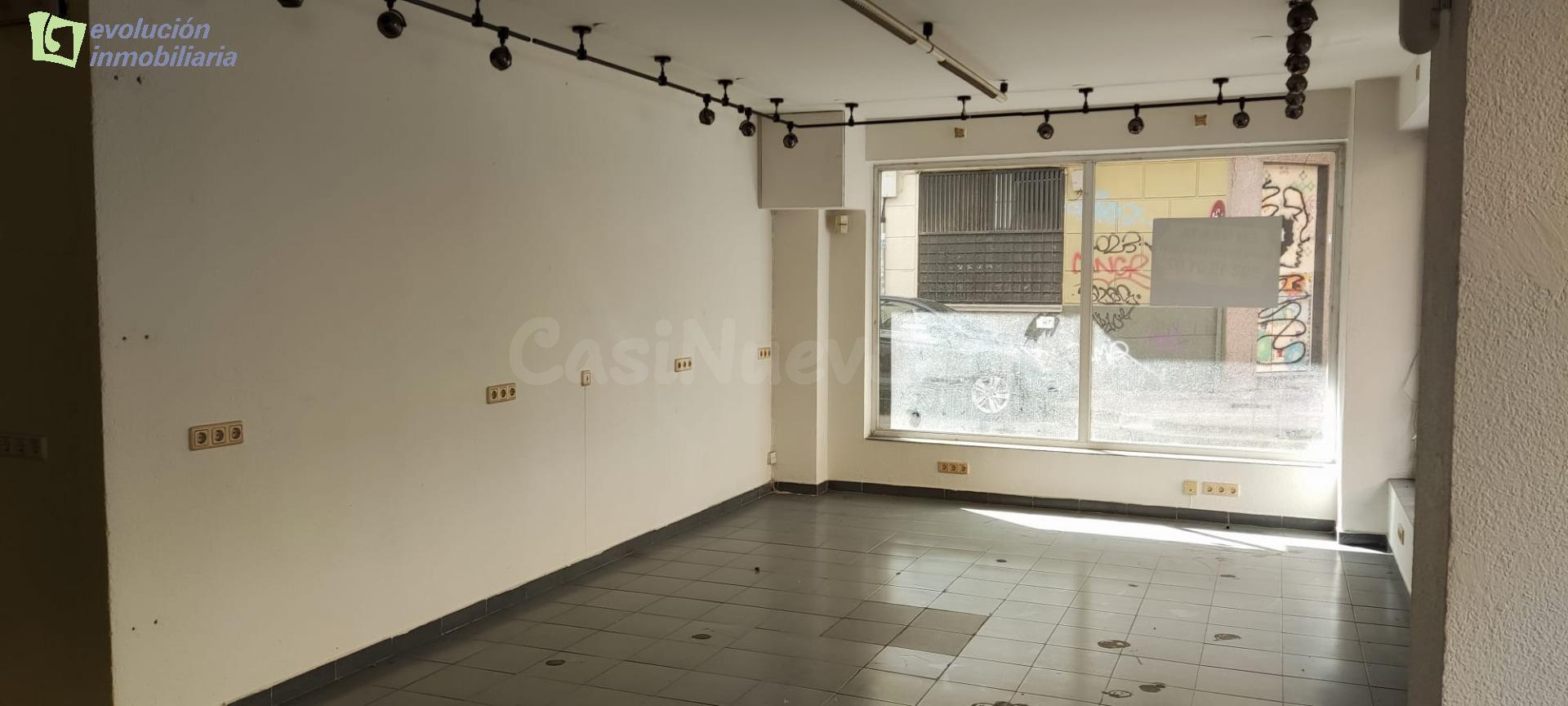 EN BURGOS SE VENDE LOCAL CENTRICO CON POSIBLE CAMBIO DE USO. - foto 4