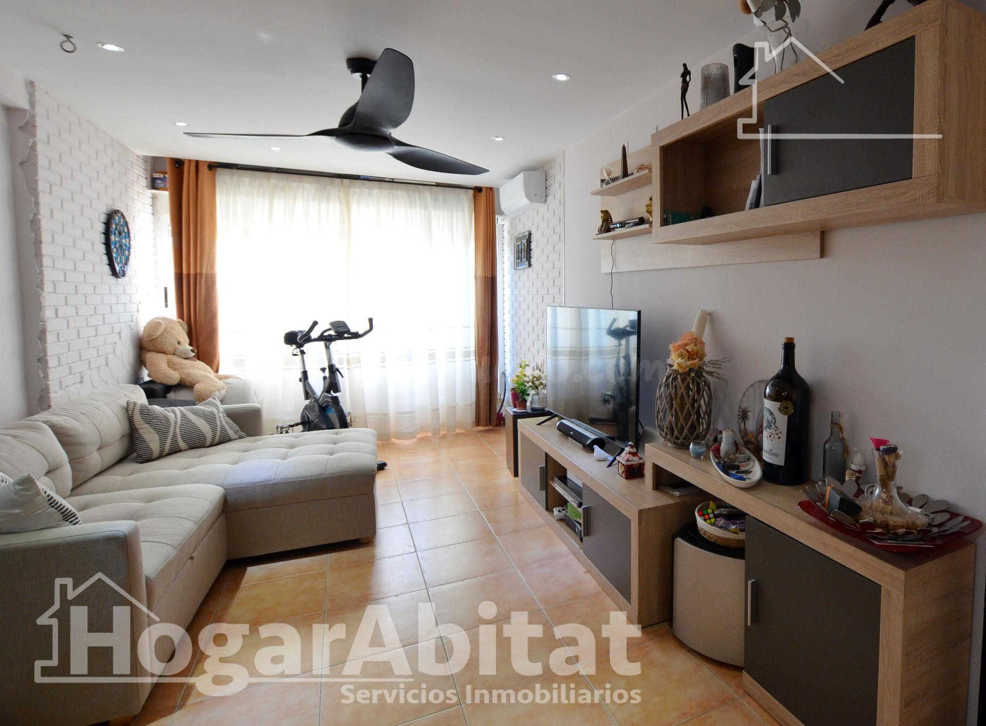 REFORMADO, BONITO Y EXTERIOR CON ASCENSOR Y PARKING, TOTALME - foto 2