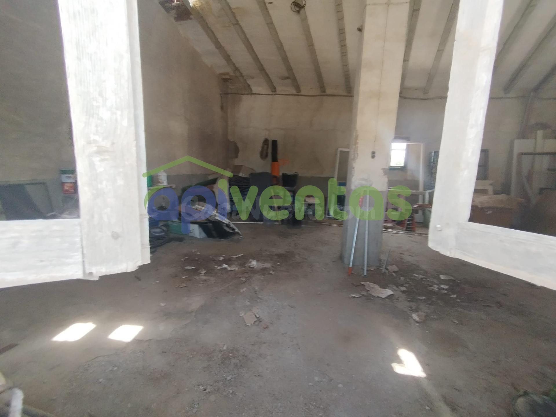 Terreno de regadío con nave - foto 3