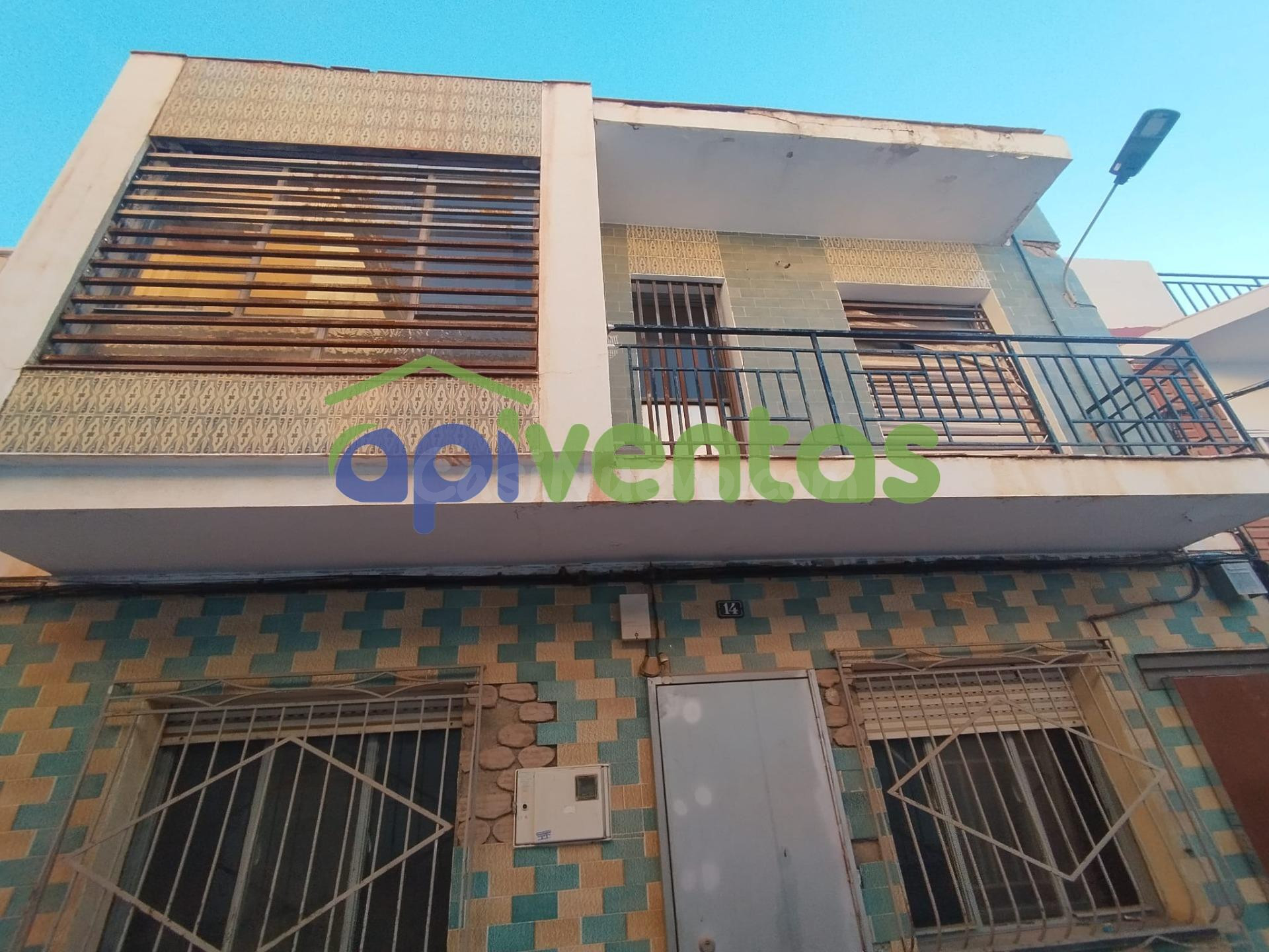 Casa para reformar en planta alta ,balcón y terraza