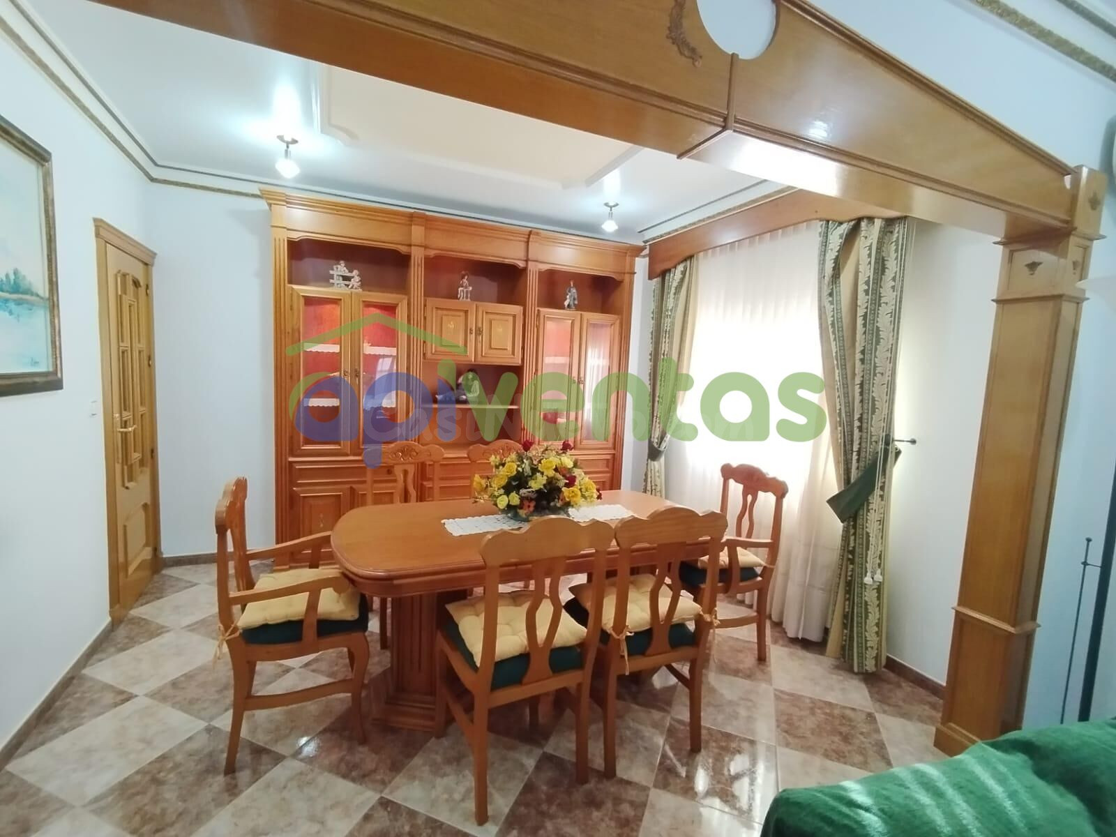 Tríplex con 2 viviendas, piscina y garaje - foto 5