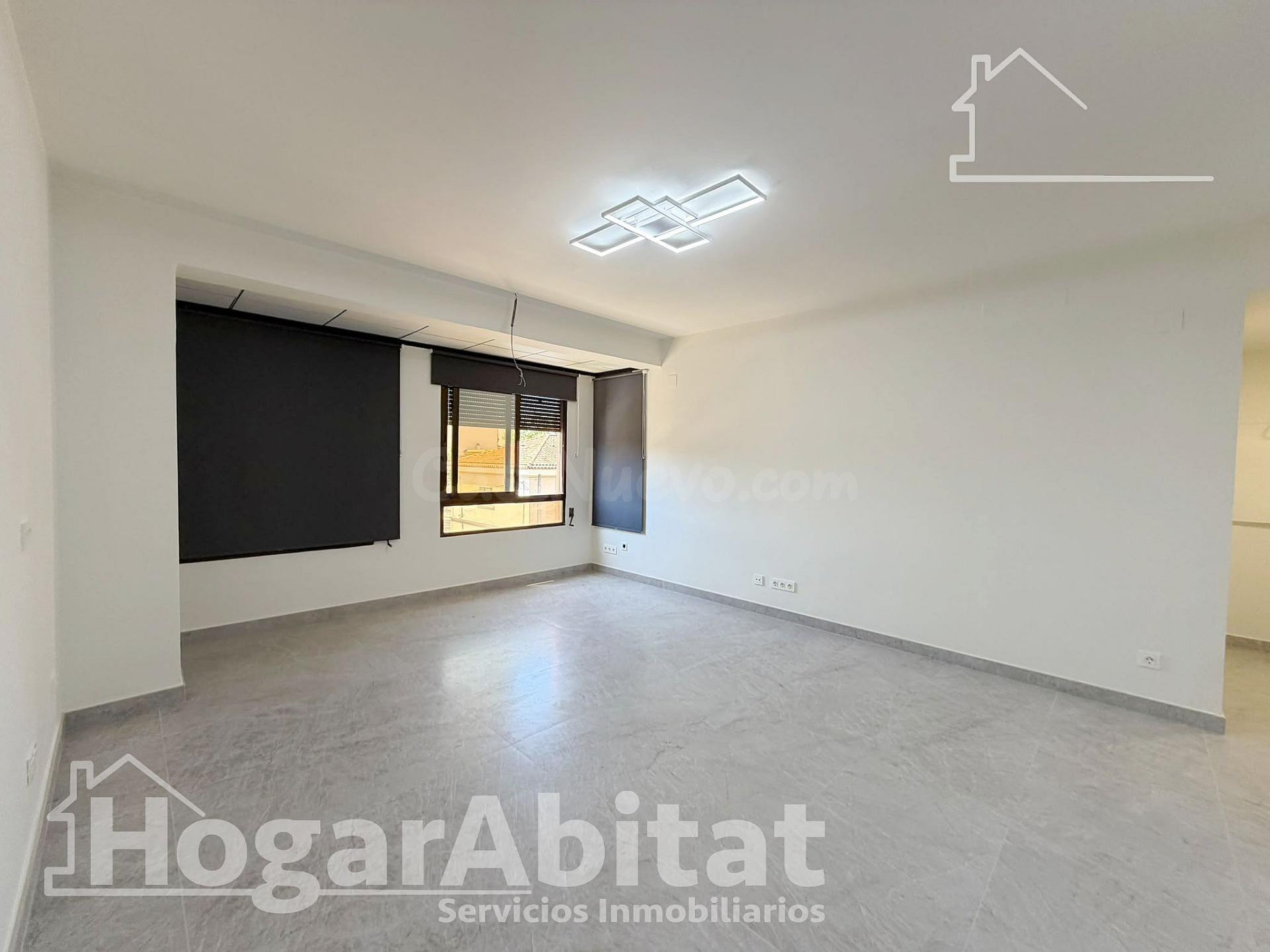 ¡REFORMADO A ESTRENAR! AMPLIO, IMPECABLE Y CON LUZ A RAUDALE - foto 4
