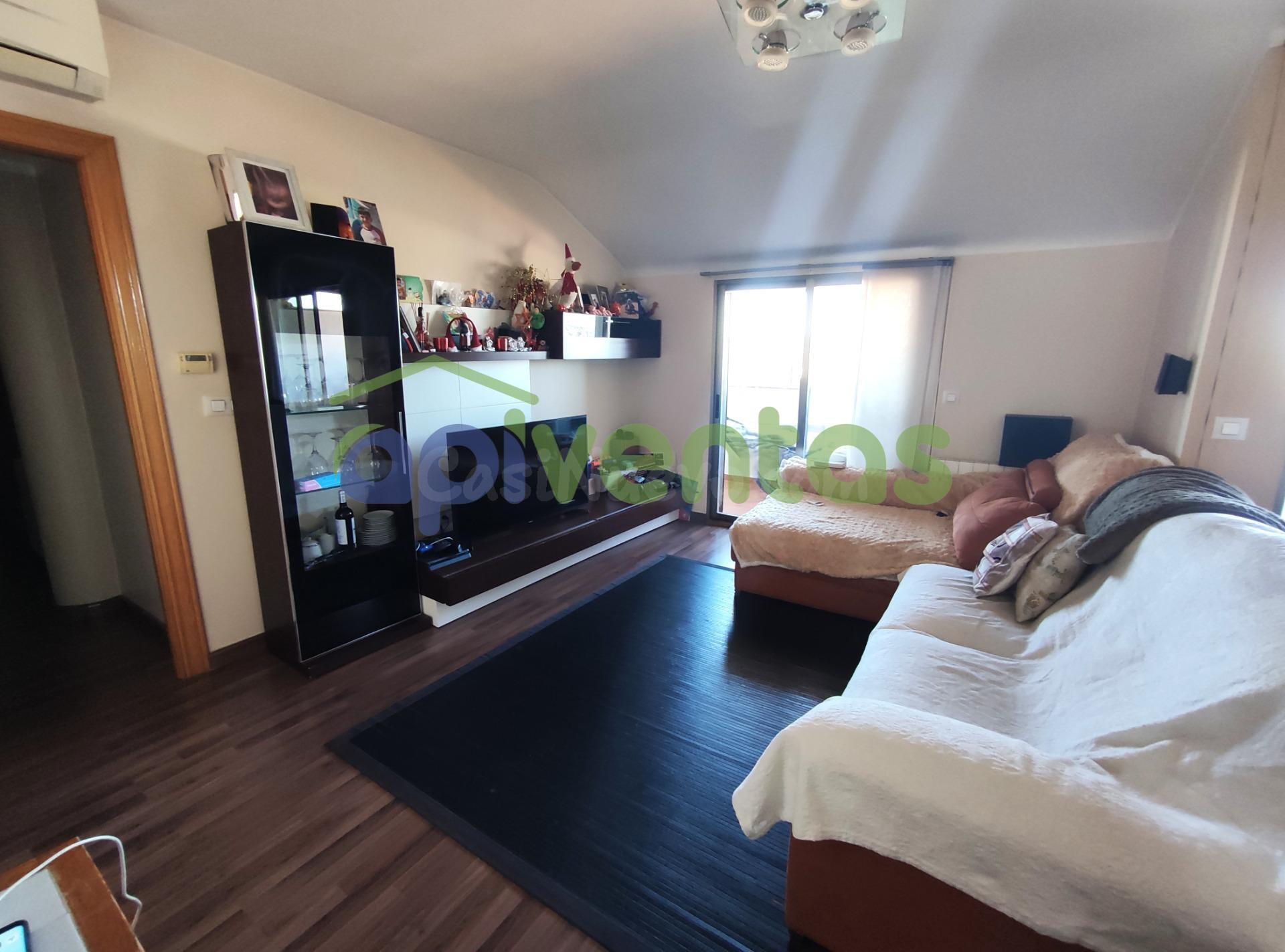 Apartamento 2 habitaciones, garaje y 2 trasteros en Lorca, z