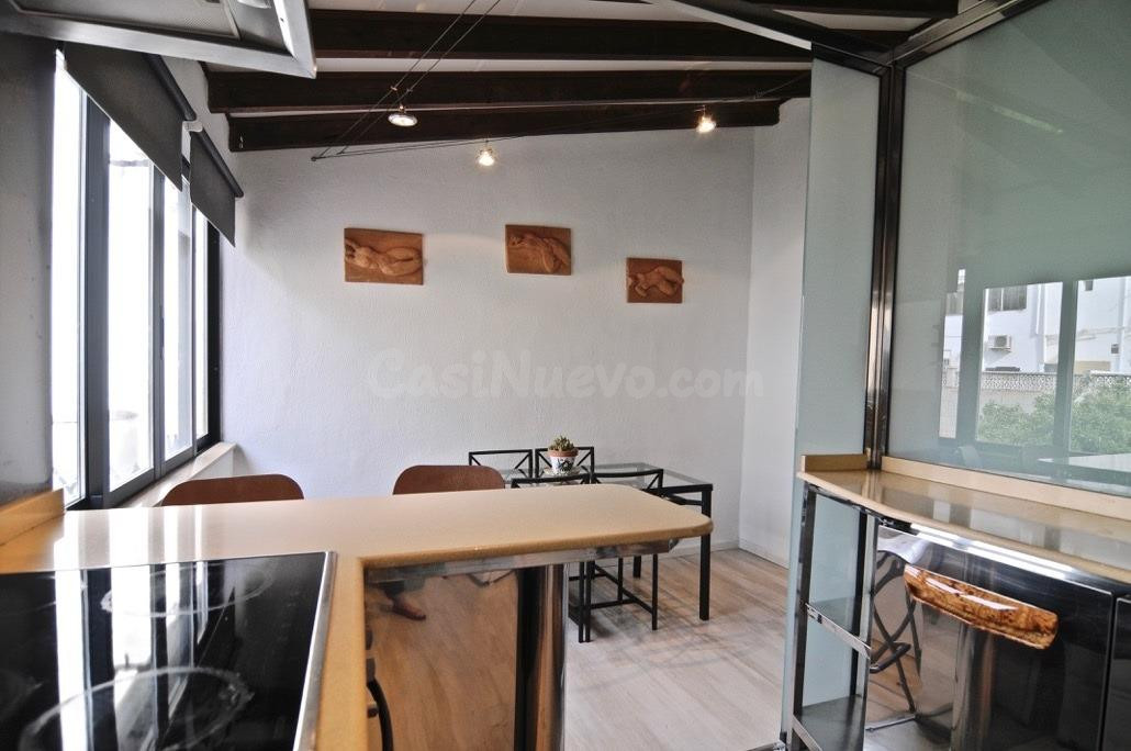 PRIMER PISO TECHO LIBRE EN MIQUEL SANTANDREU