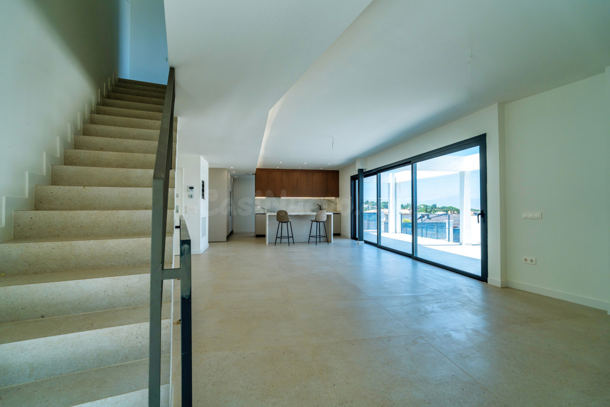 Chalet 4 habitaciones 134m² en venta - Pinos de Alhaurín - foto 4