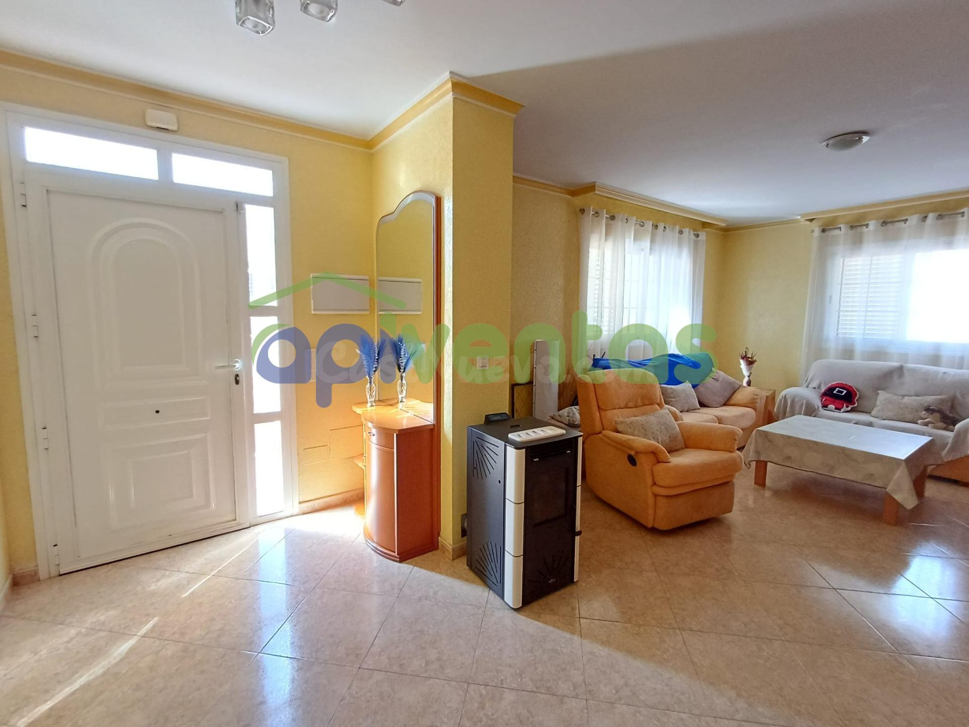 Casa adosada en Almendricos - foto 3