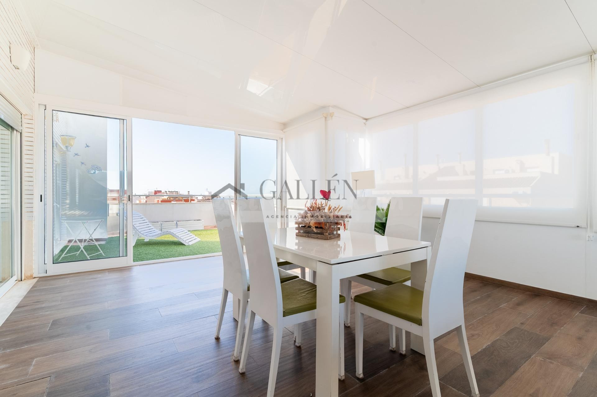 ESPECTACULAR ÁTICO CON TERRAZA EN ALMAZORA - foto 5