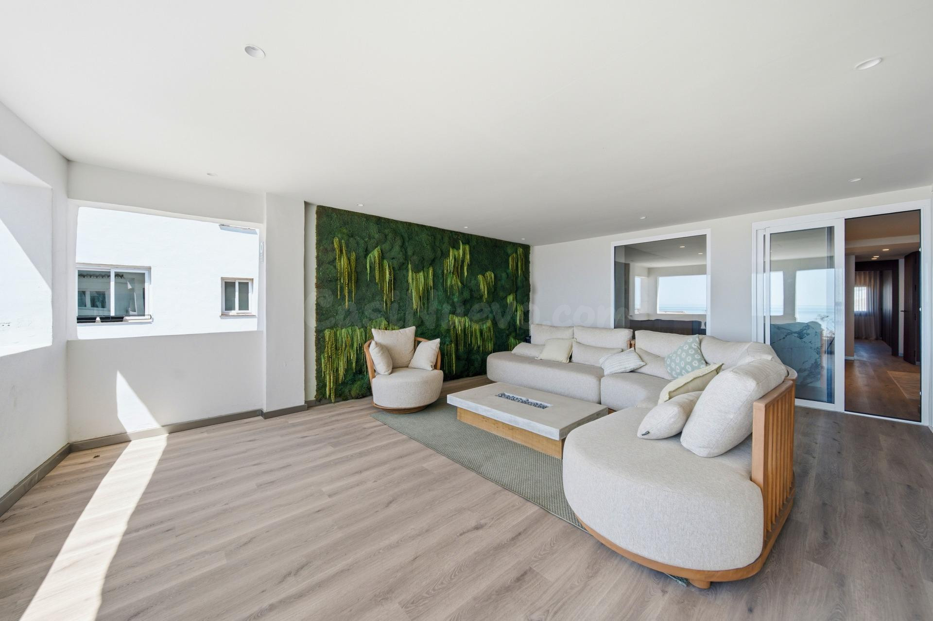 Lujo Exclusivo en el Corazón de Puerto Banús - Costa del Sol - foto 2