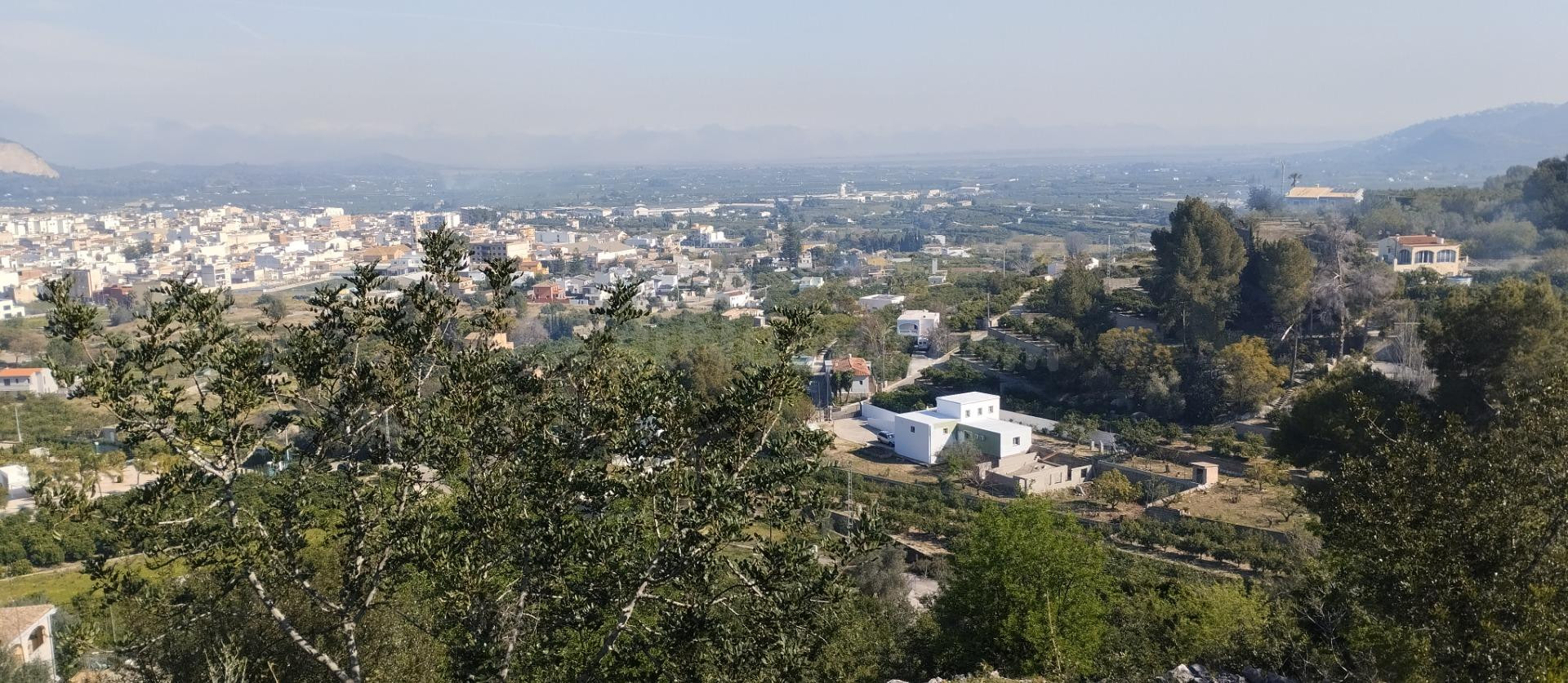 Finca Urbanizable con Vistas