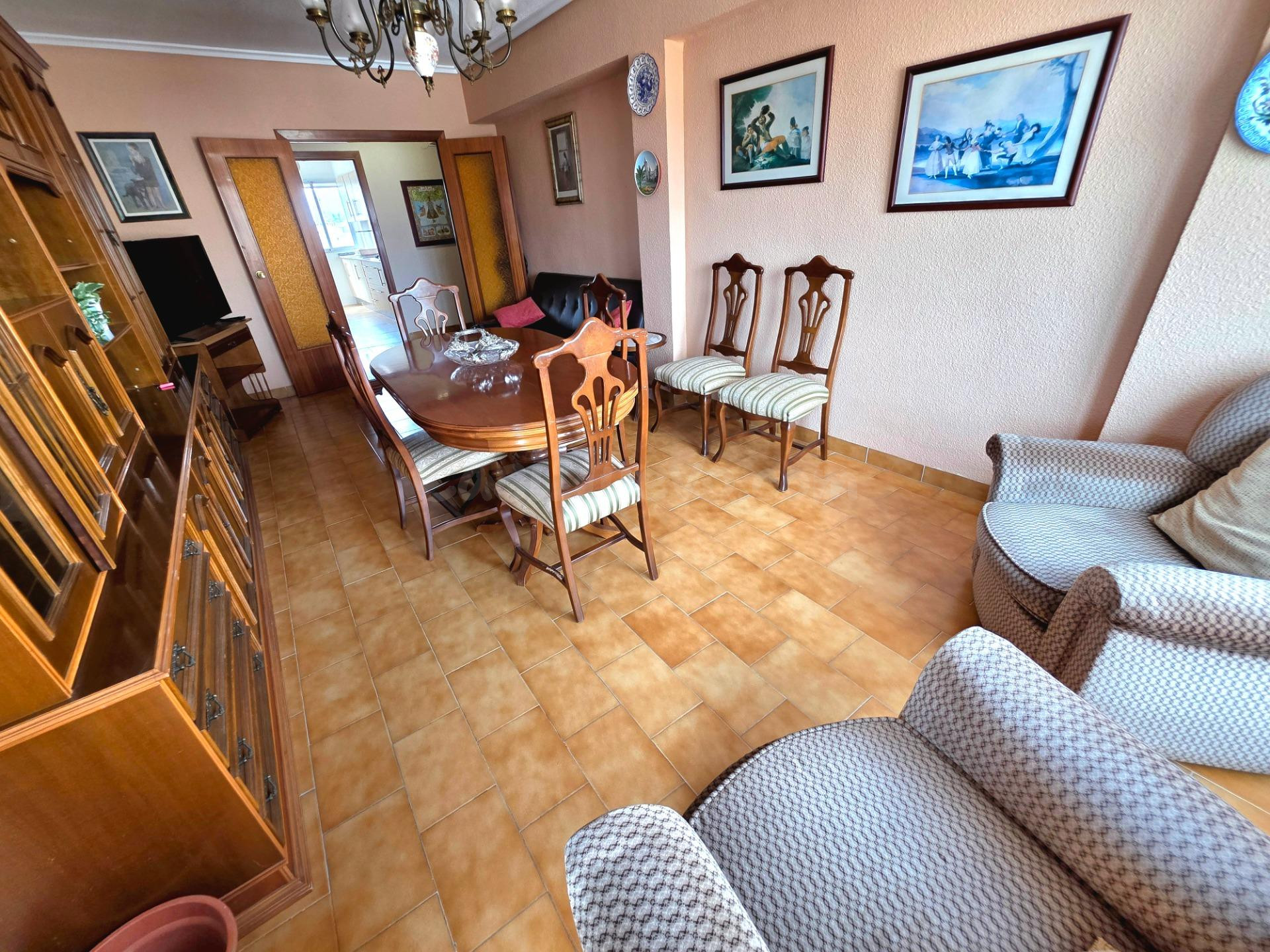 VIVIENDA EN ALQUILER ZONA AVENIDA DEL MAR - foto 4