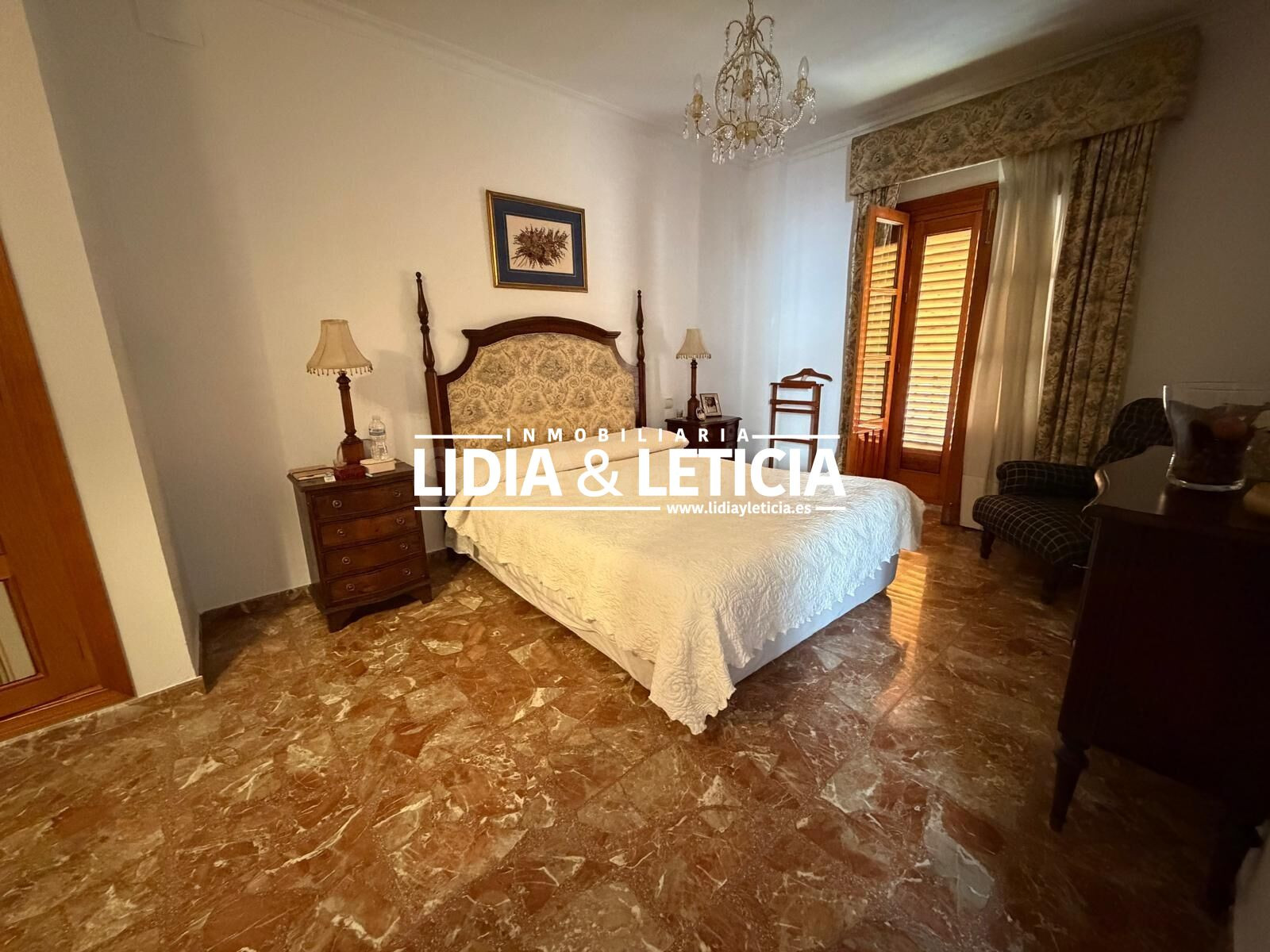 Casa en Alcalá de Guadaira - foto 2