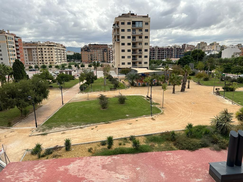 ESTUDIO EN JUAN DE BORBOM - foto 2