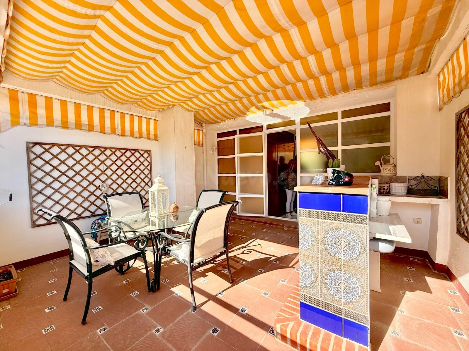 Casa adosada en venta en El Coto, Mijas | Terraza soleada, g - foto 5