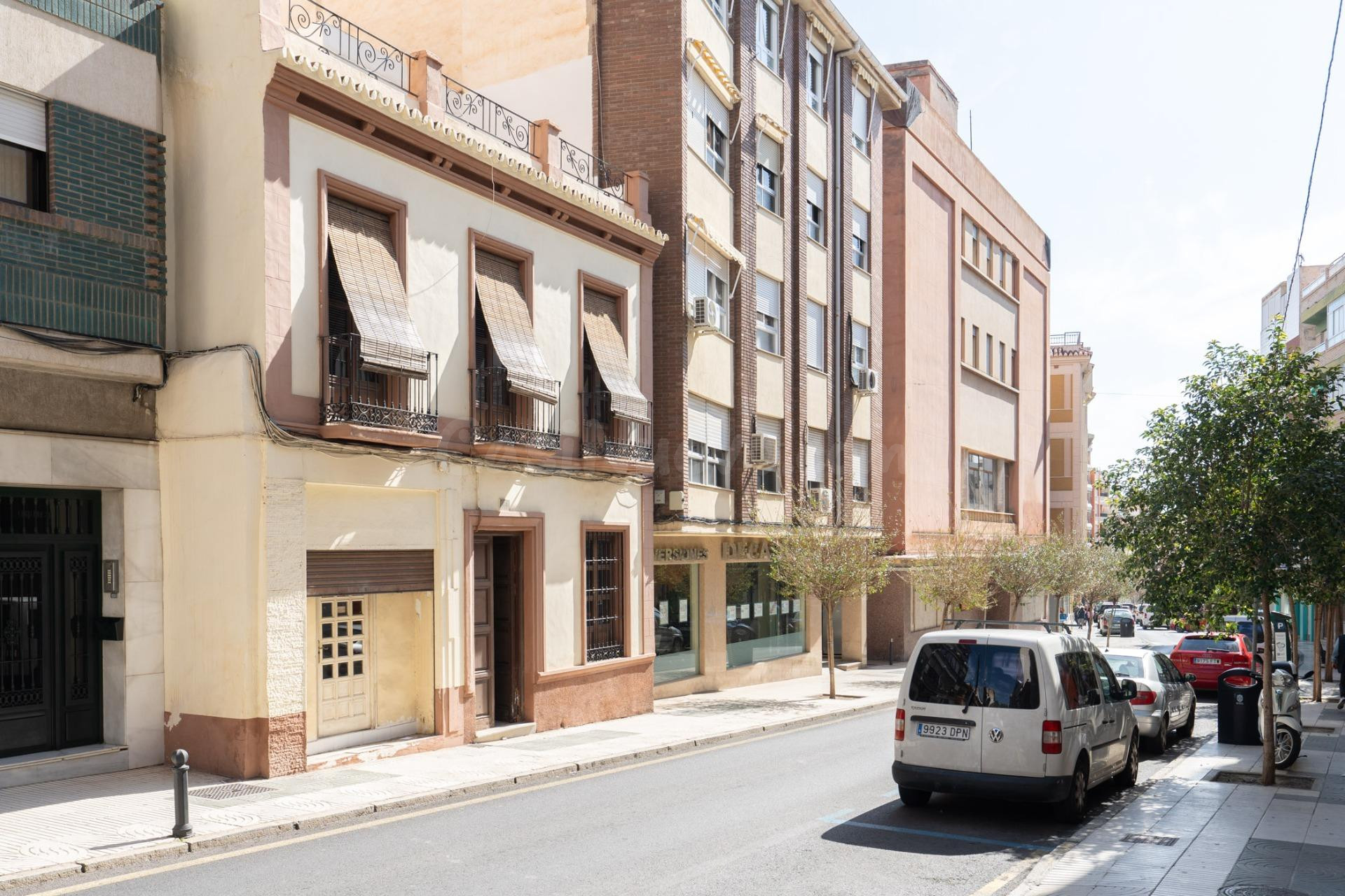 ️ Gran casa señorial de 1944 en pleno centro de Motril – Ide - foto 2