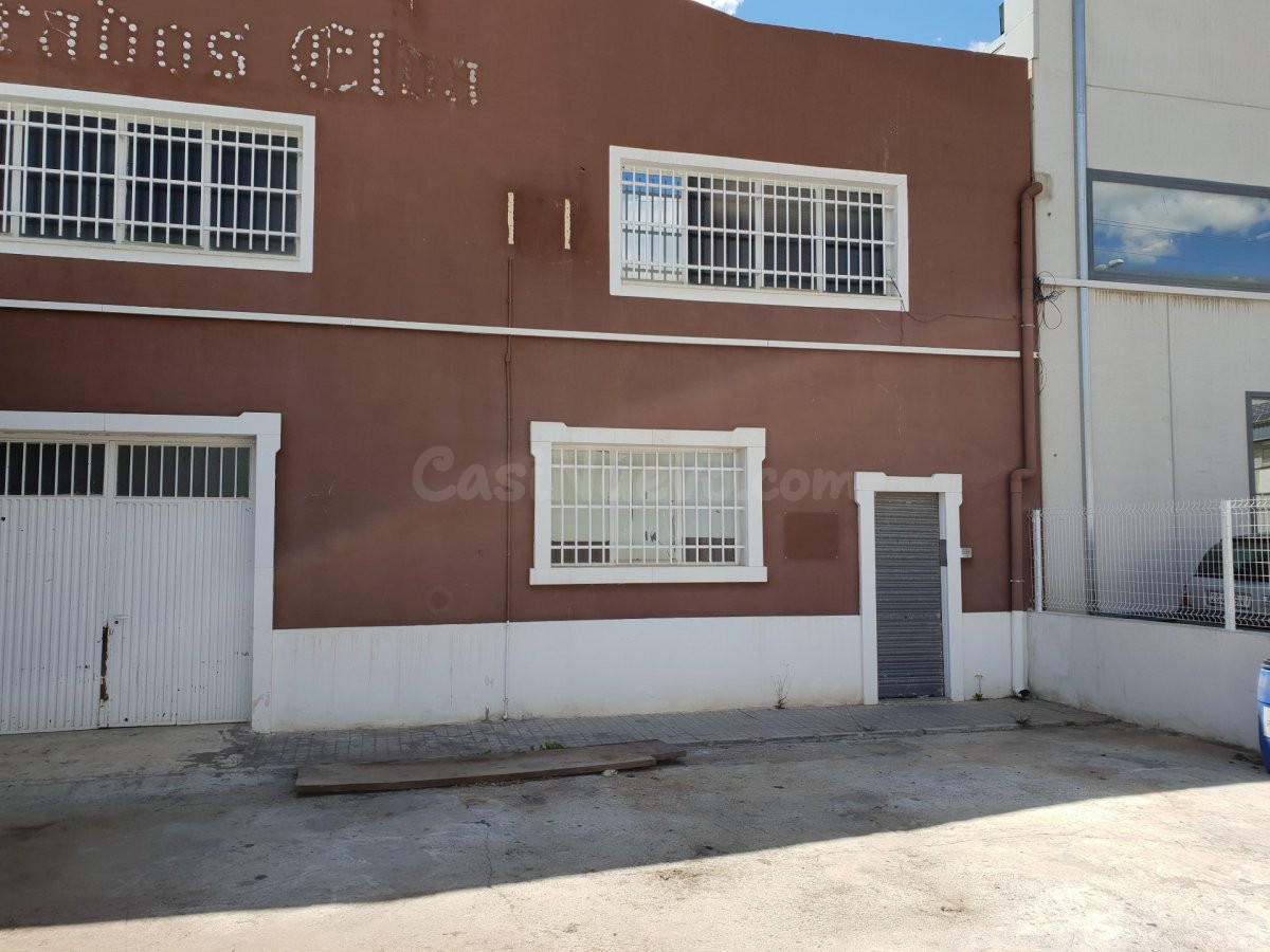 NAVE EN ALQUILER..POLIGONO CAMPO ALTO - foto 2