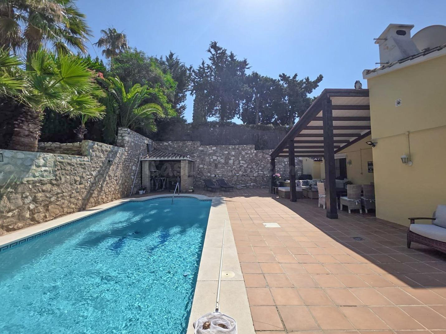 Chalet independiente con piscina privada en La Sierrezuela,  - foto 5