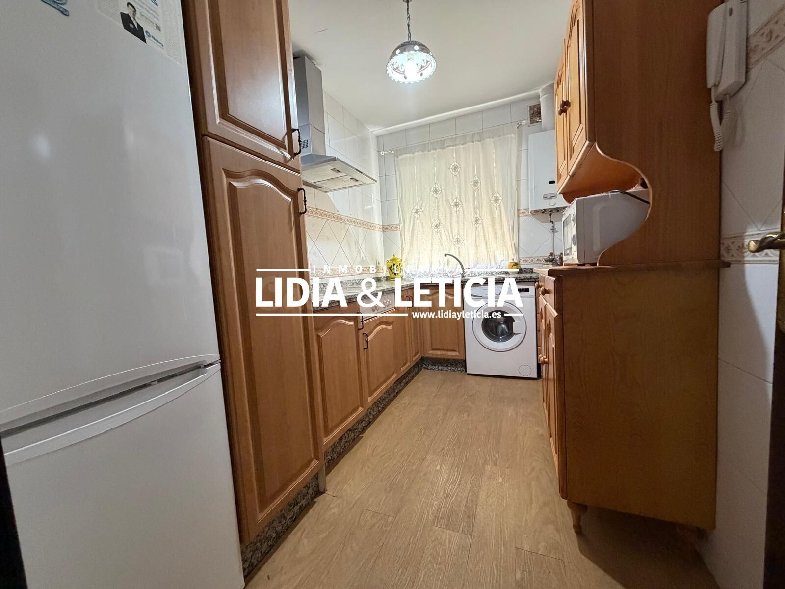 Casa adosada en zona Santa Lucia - foto 4