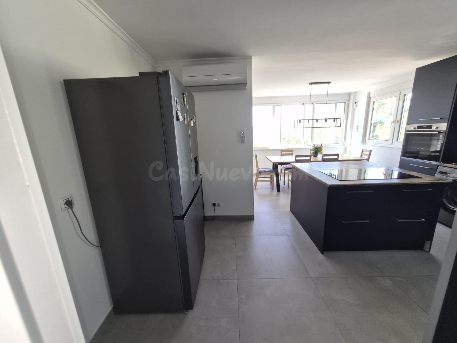 Chalet independiente con 3 viviendas, piscina y vistas al ma - foto 4