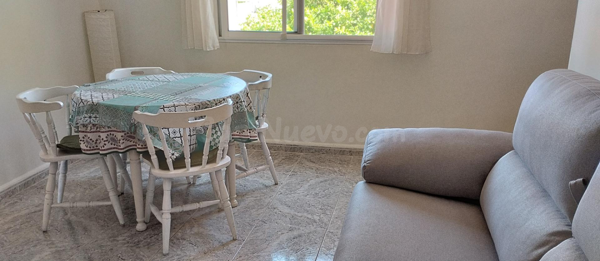 Elegante Piso en Alquiler a Pocos Pasos de la Playa en Oliva - foto 4