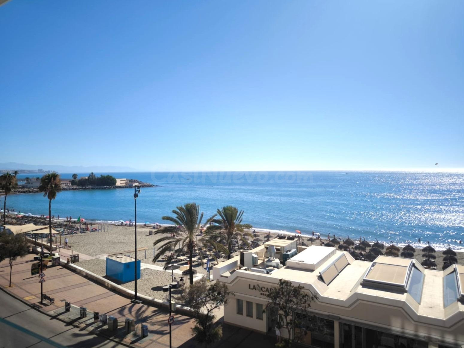 PRIMERA LINEA DE PLAYA. ZONA CENTRO DE FUENGIROLA. 3 DORMITO - foto 3
