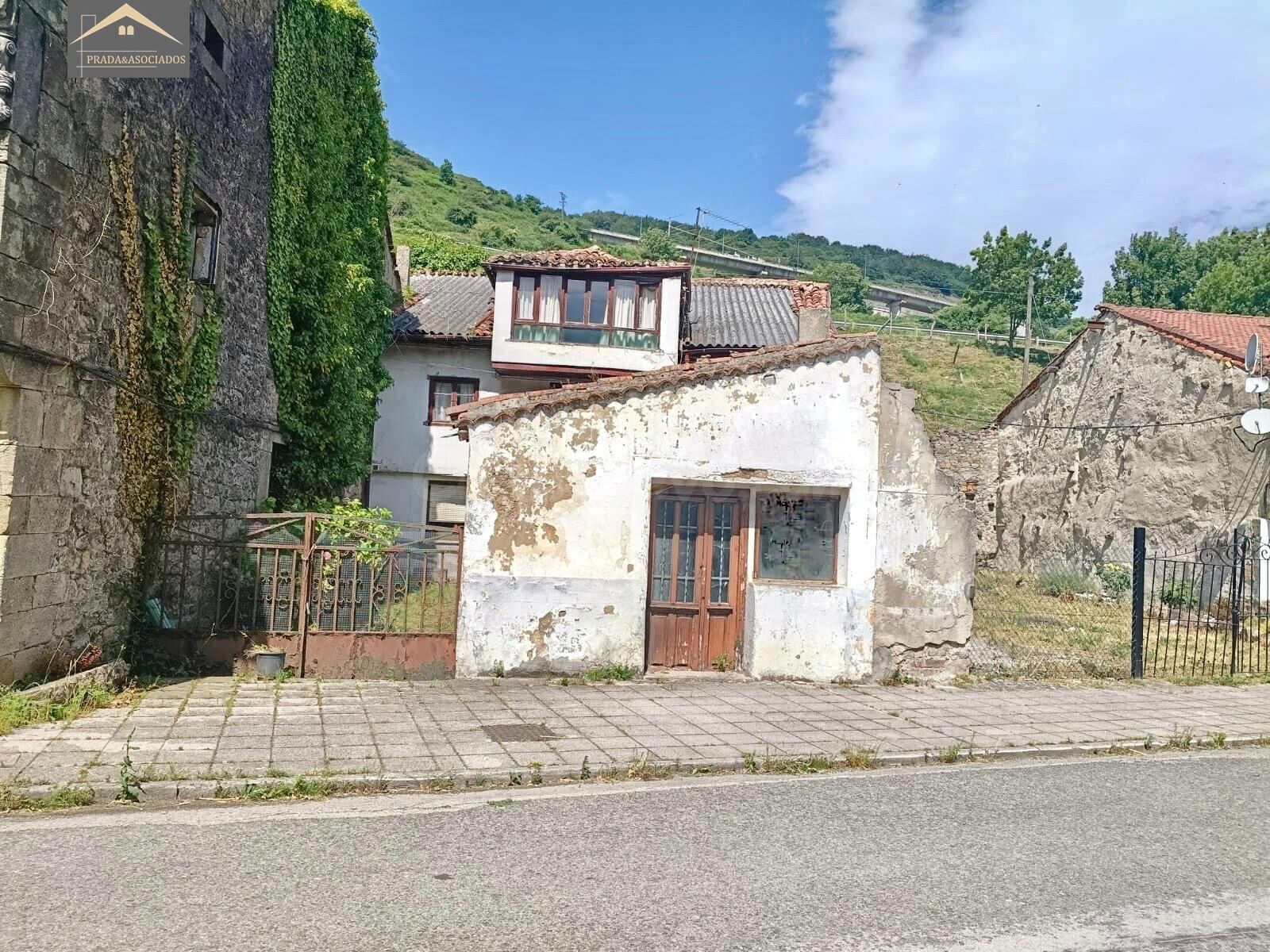 CASA CON TERRENO EN SANTIURDE DE REINOSA - foto 3