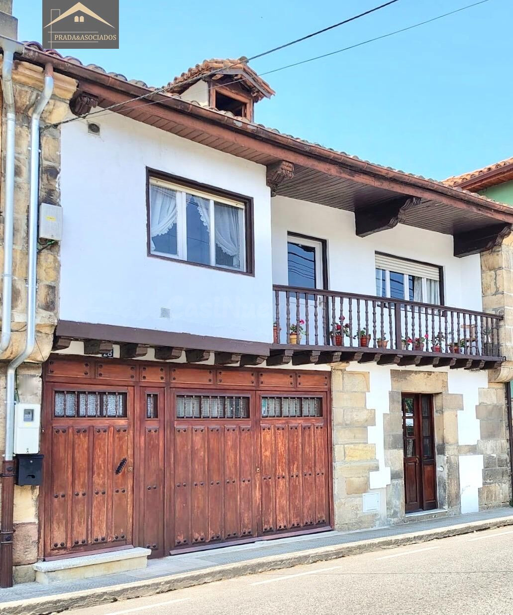 CASA Y TERRENO EN ARENAS DE IGUÑA. - foto 2