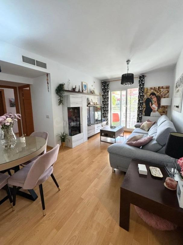 Piso en venta en Santángelo Norte: luminosidad, tranquilidad