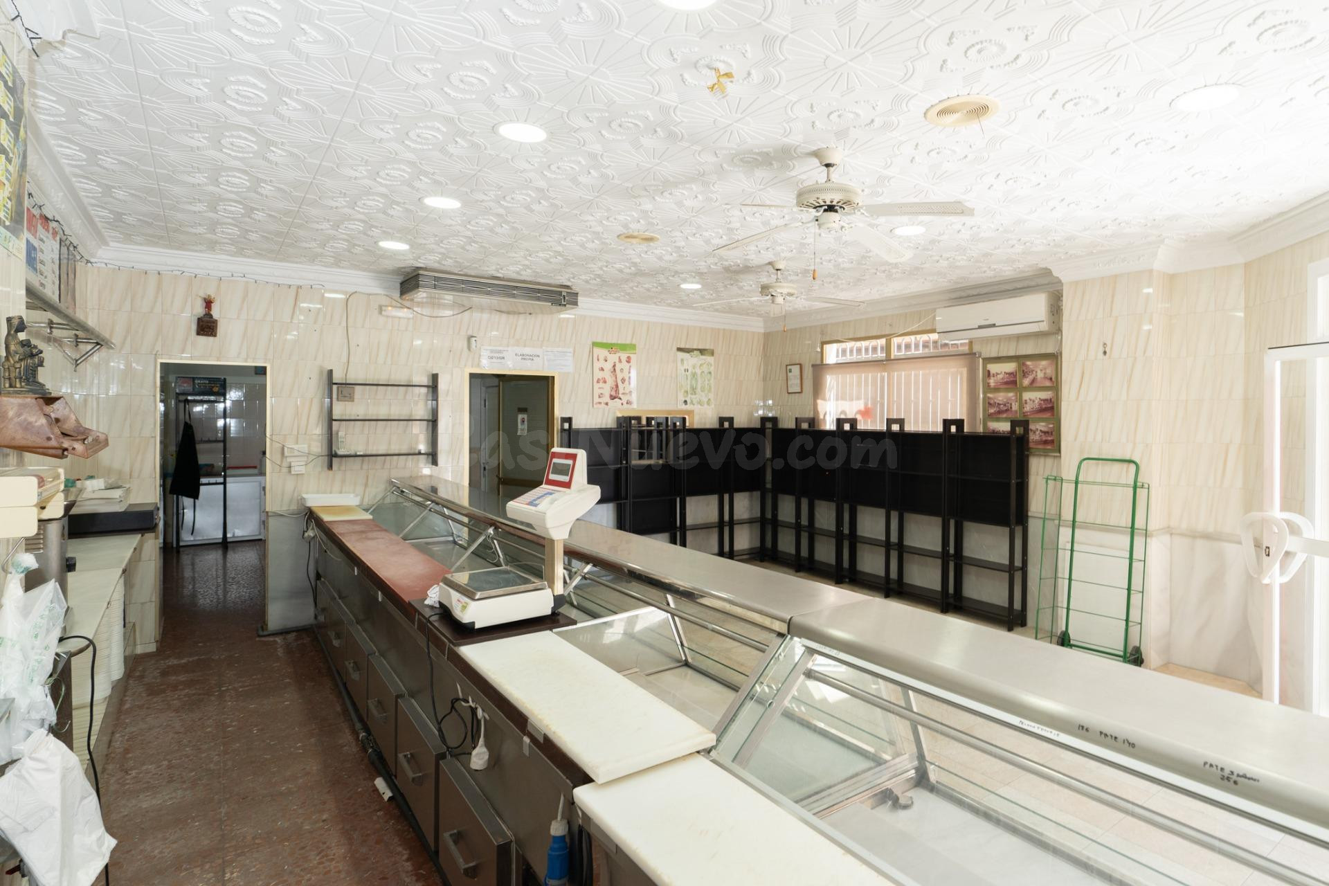 Local comercial en esquina en Calle Ancha – listo para negoc - foto 5