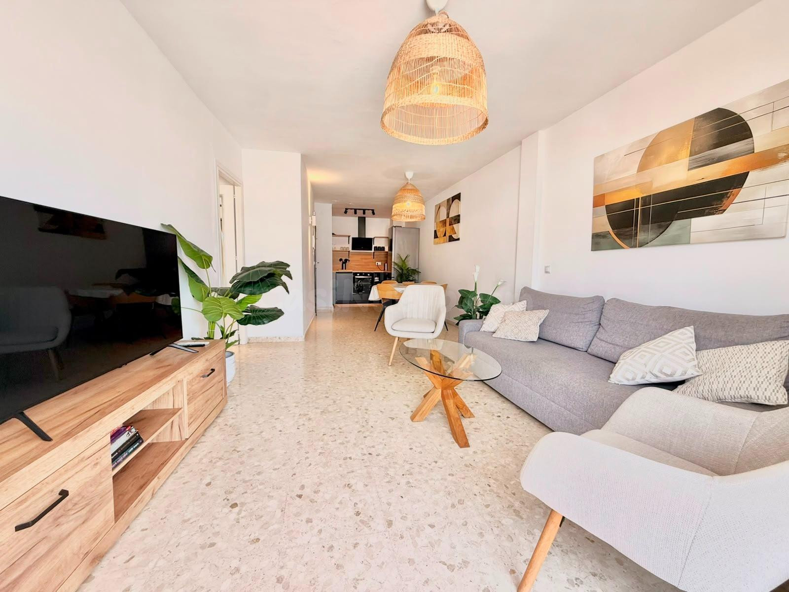 Ático reformado en venta en el centro de Fuengirola a solo 5 - foto 2
