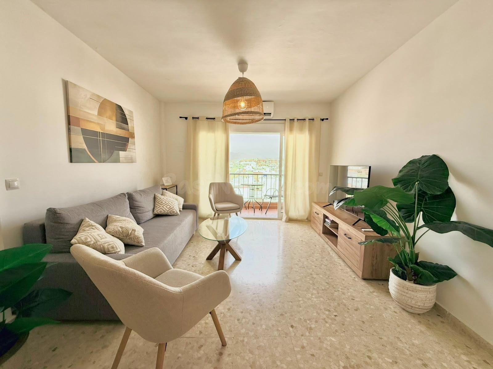 Ático reformado en venta en el centro de Fuengirola a solo 5 - foto 5