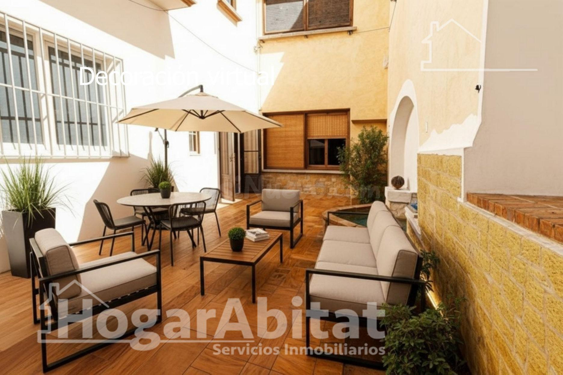 ¡OPORTUNIDAD DE INVERSIÓN! AMPLIA CASA CON GRAN TERRAZA Y BA