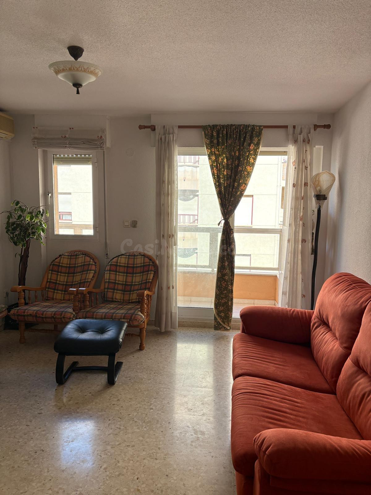 Amplio y Luminoso Piso en Oliva Pueblo - Ideal para Familias - foto 4