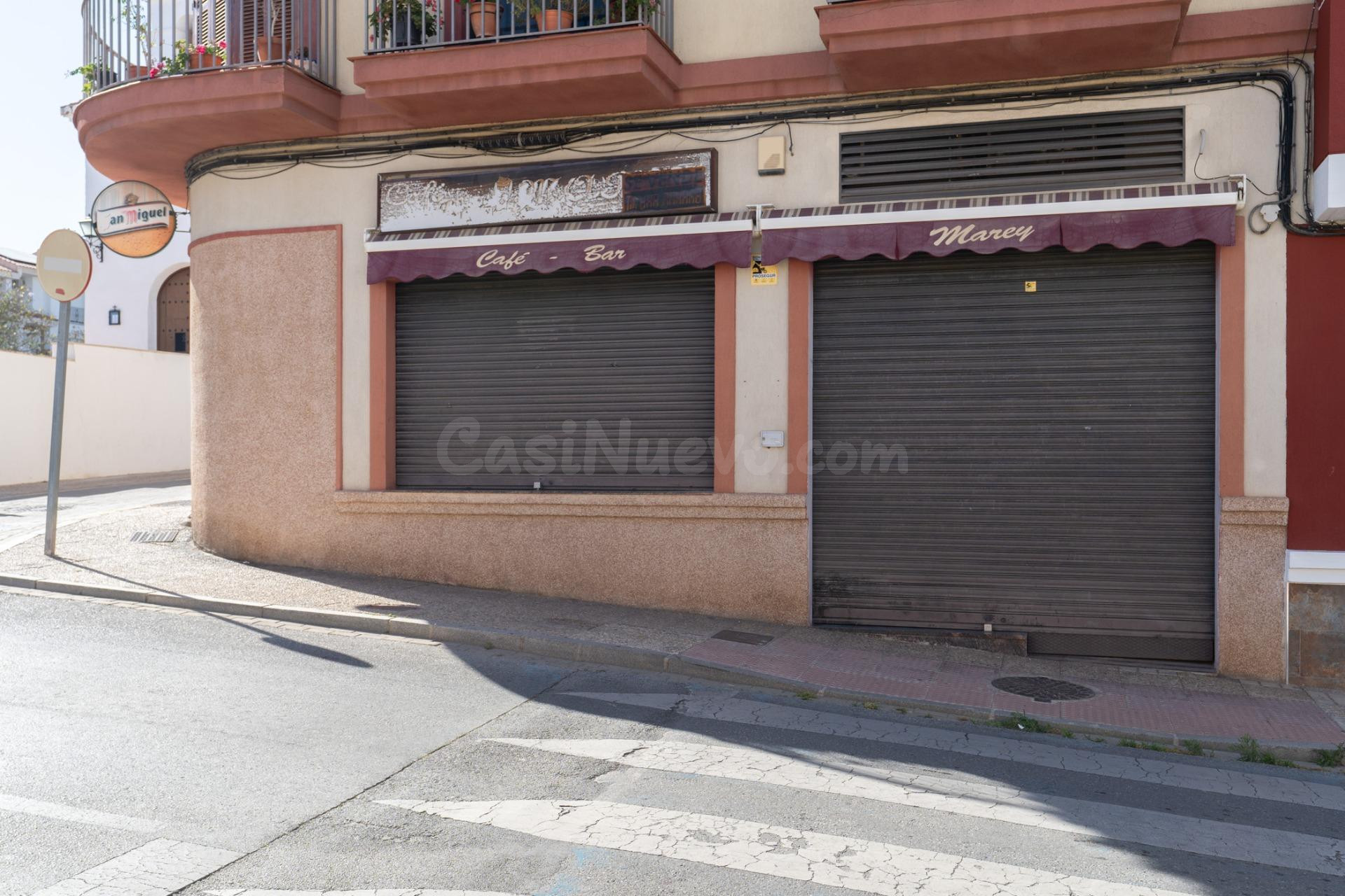 TU OPORTUNIDAD DE NEGOCIO, Local bar-cafetería junto a la Ig - foto 2