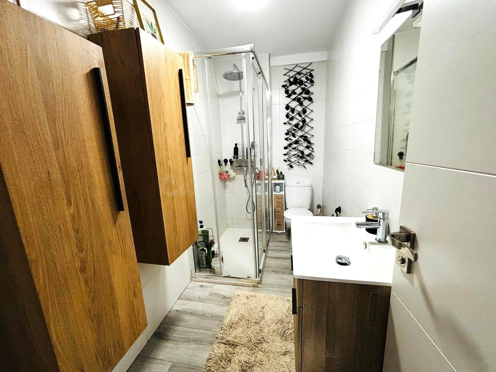 Apartamento en Fuengirola, 3 dormitorios, 2º sin ascensor, a - foto 5