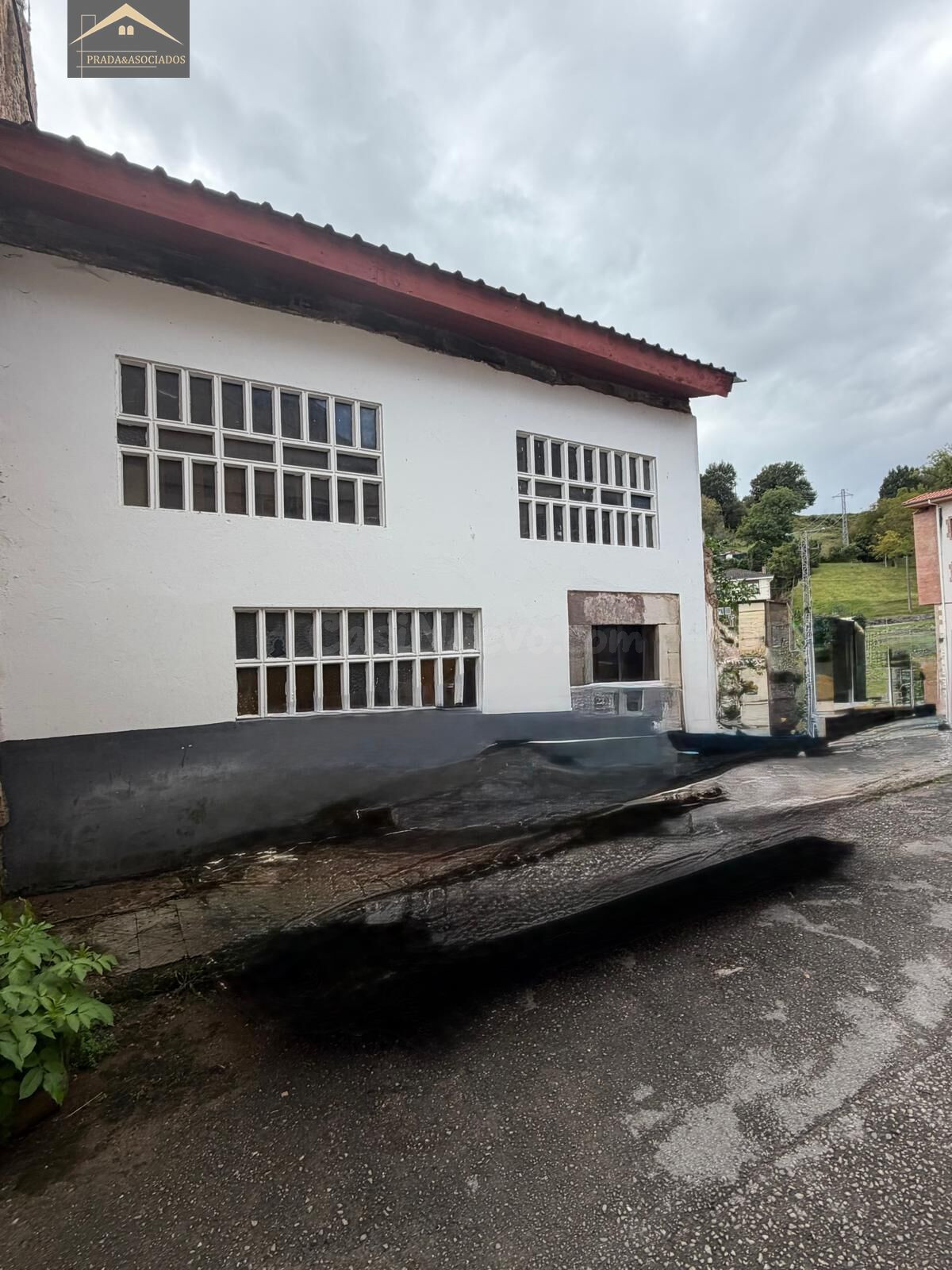 CASA DE PUEBLO EN BARRIO LA PESA, CABEZON DE LA SAL - foto 4