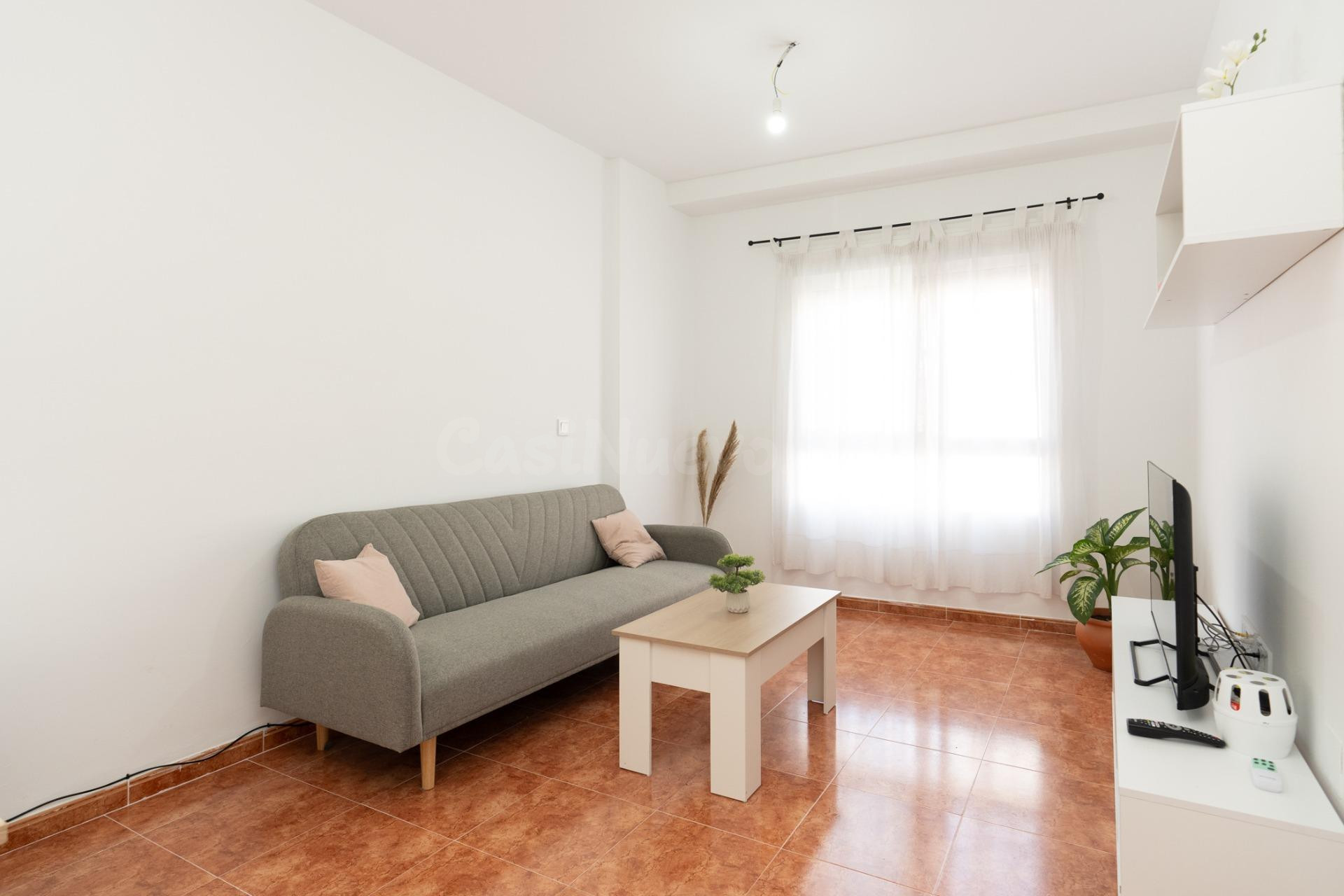 ✨ Piso seminuevo de 2024 con terraza privada junto al Puerto - foto 3