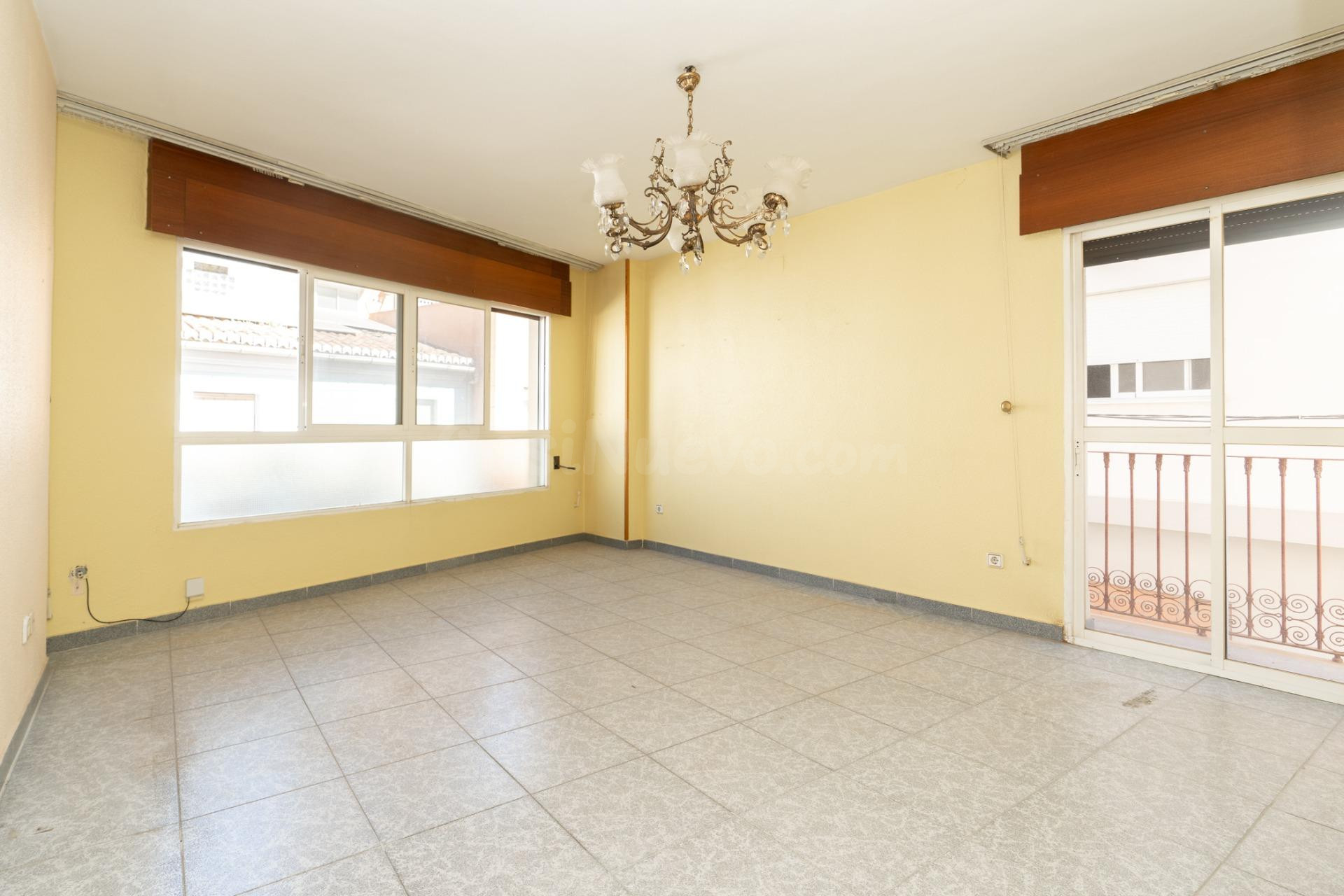 Oportunidad en zona Cañas: piso de 93 m2 para reformar con a - foto 3