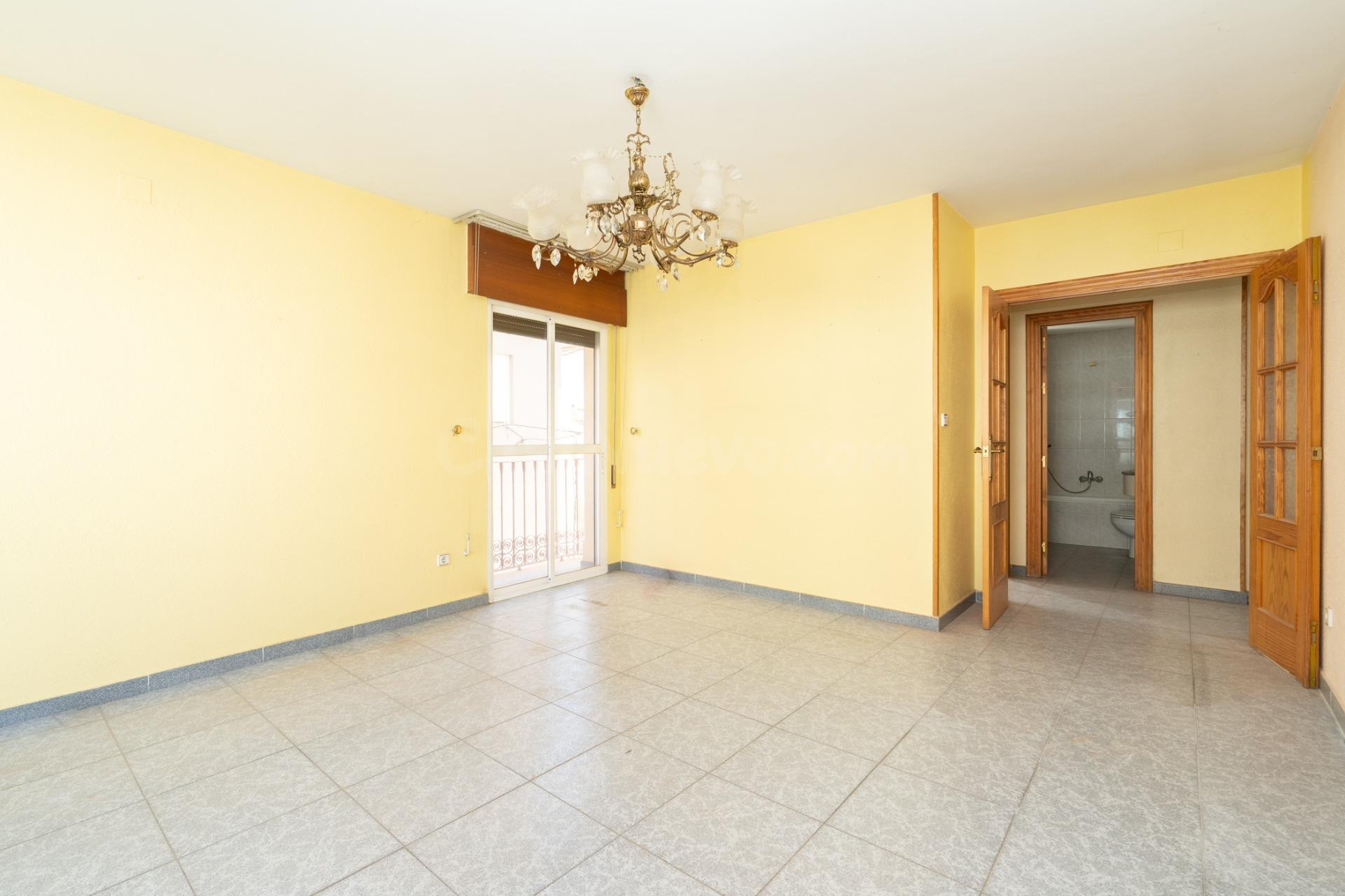 Oportunidad en zona Cañas: piso de 93 m2 para reformar con a - foto 4