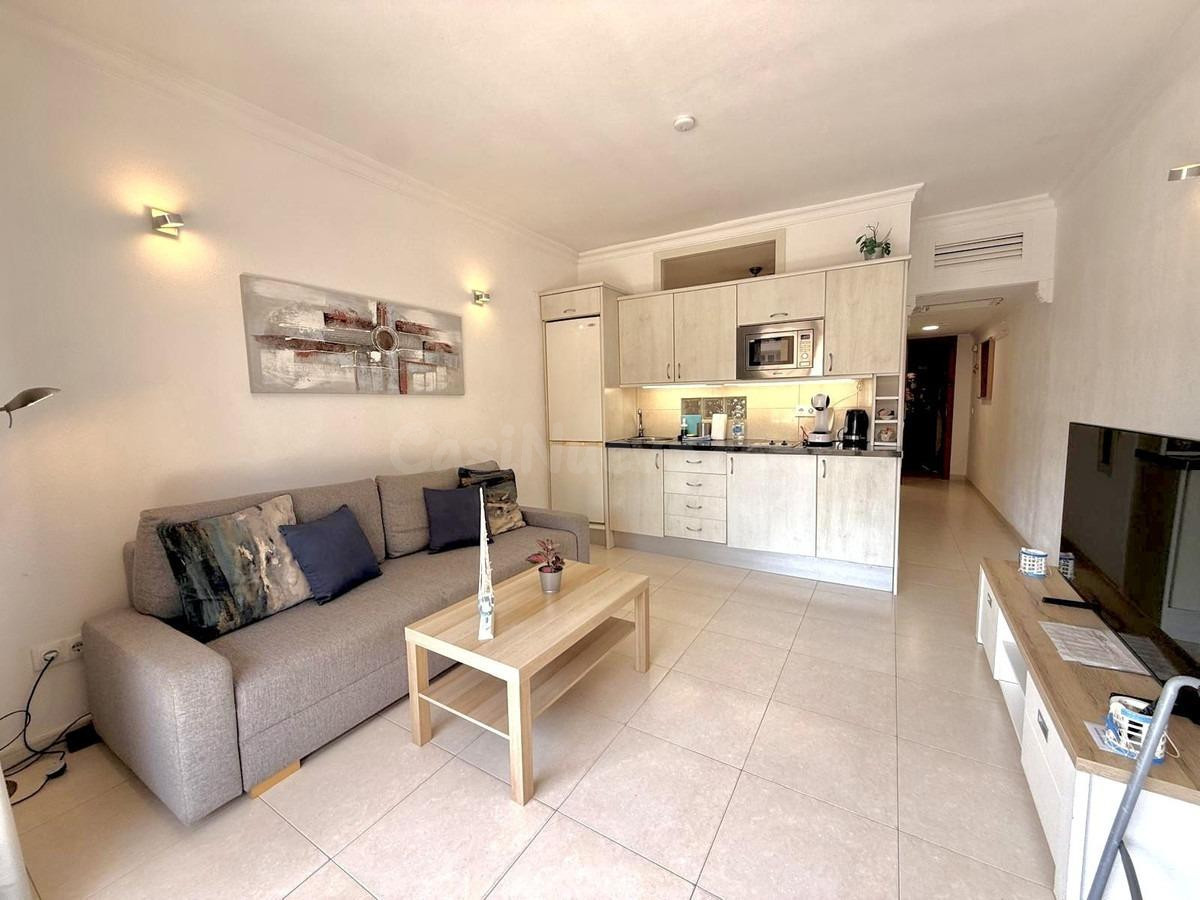 Apartamento con licencia turística en Hotel Las Palmeras – F - foto 2