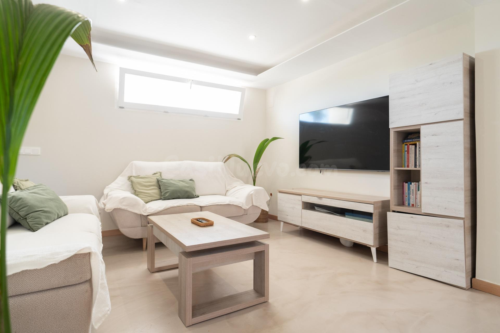 Venta de casa de diseño en PUNTALON con PISCINA Y GARAJE!!!! - foto 3